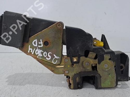 Front right lock VOLVO S40 I (644) 1.9 TD | BP28356754C97
