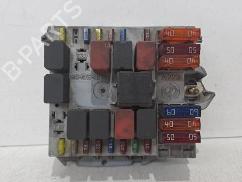 Fuse box ALFA ROMEO 147 (937_) 1.9 JTD 16V (937.AXG1B, 937.BXG1B) 46558760
