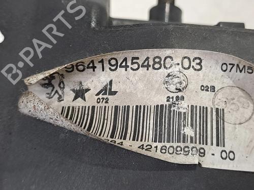 Right front fog light PEUGEOT 407 SW (6E_, 6D_) 2.0 HDi | BP28795206C31 