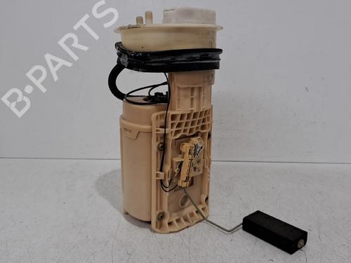 Used Fuel pump VW GOLF IV (1J1) 1.4 16V (75 hp) 29052963