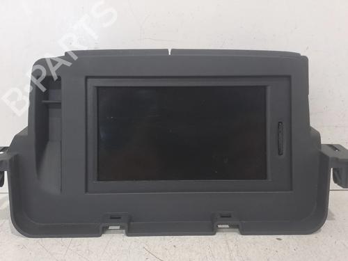 display-monitor-renault-megane-iii-hatchback-bz01_-b3_-2008-29165003 main image