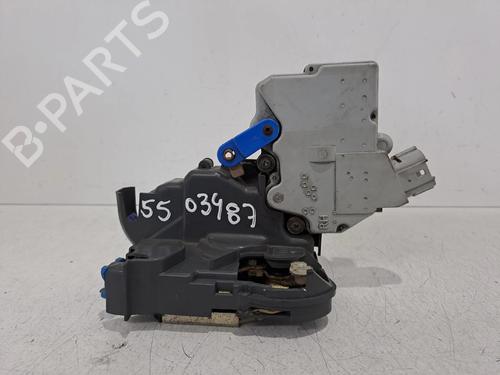 Used Front right lock NISSAN X-TRAIL I (T30) [2001-2013]  29282325