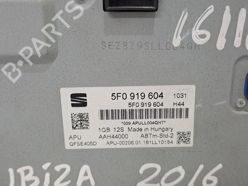 Radio SEAT IBIZA IV (6J5, 6P1) 1.2 TSI | BP29545696E6