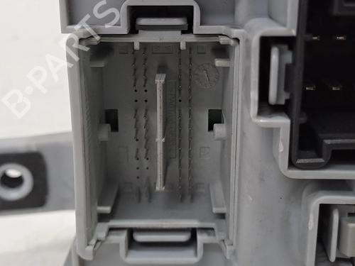 Fuse box OPEL COMBO Box Body/MPV (X12) 1.3 CDTI (B05) | BP29732156E1 