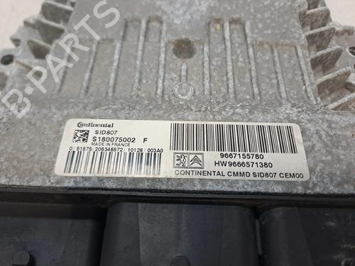 Engine control unit (ECU) PEUGEOT 5008 (0U_, 0E_) 1.6 HDi | BP29737422M57