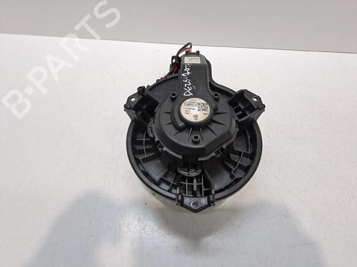 Used Heater blower motor FORD FOCUS IV (HN) 1.0 EcoBoost (125 hp) 30090128