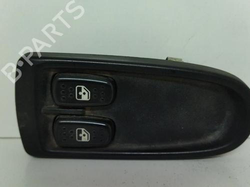 Interrupteur de vitre avant gauche IVECO DAILY IV Platform/Chassis 35C15 (146 hp) 30174375