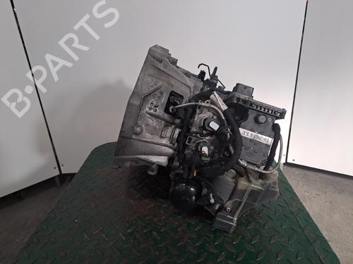 Gearbox PEUGEOT 5008 (0U_, 0E_) 1.6 HDi | BP30590074M3