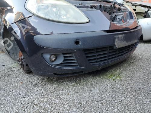 Used Front bumper LANCIA MUSA (350_) 1.3 D Multijet (350.AXB11, 350.AXB1A) (70 hp) 30626723
