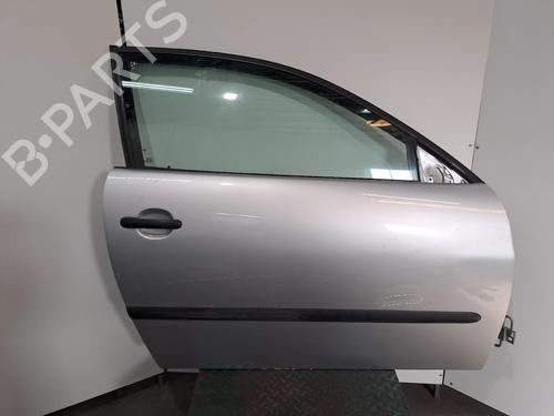 Porte avant droite SEAT IBIZA III (6L1) 1.4 TDI (75 hp) 30729431
