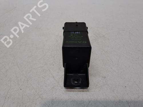 Electronic module PEUGEOT 5008 (0U_, 0E_) 1.6 HDi | BP30747548M83