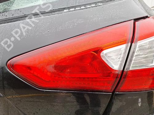 Used Right tailgate light NISSAN PULSAR Hatchback (C13) 1.2 DIG-T (115 hp) 30788872