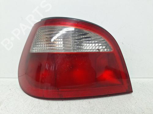 Venstre baglygte RENAULT MEGANE I (BA0/1_) 1.4 16V (BA0D, BA1H, BA0W, BA10) (95 hp) 30793042