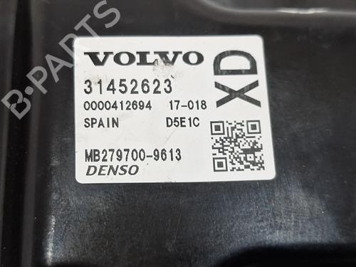 Computer motormanagement VOLVO V40 Hatchback (525) D2 | BP30881822M57 