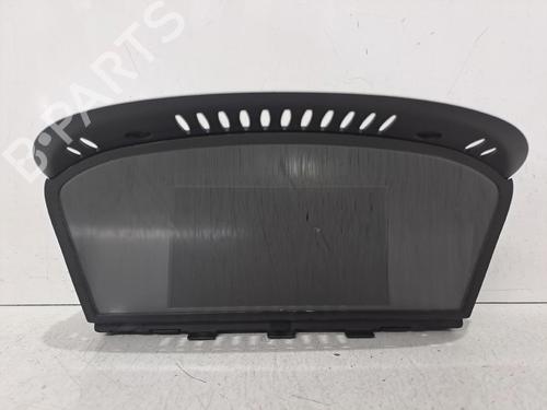 Used Display monitor BMW 3 Touring (E91) 318 d (143 hp) 30884098