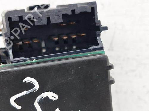 Steering column stalk MITSUBISHI CARISMA (DA_) 1.9 TD (DA4A) | BP30905182I23