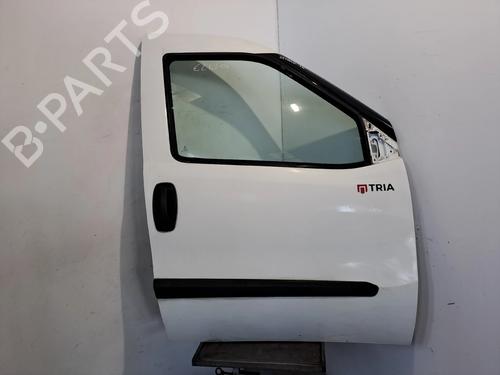 Used Right front door OPEL COMBO Box Body/MPV (X12) 1.3 CDTI (B05) (95 hp) 30923036