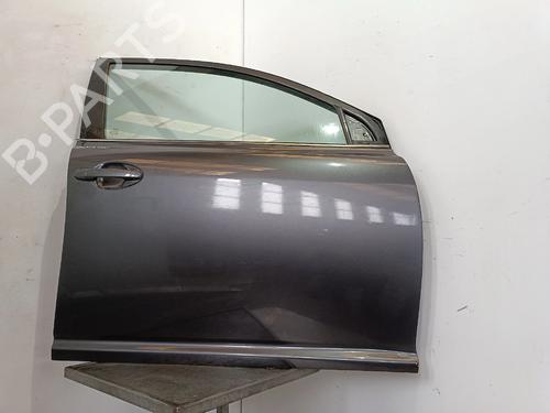 Used Right front door Right front door 31044776 31044776