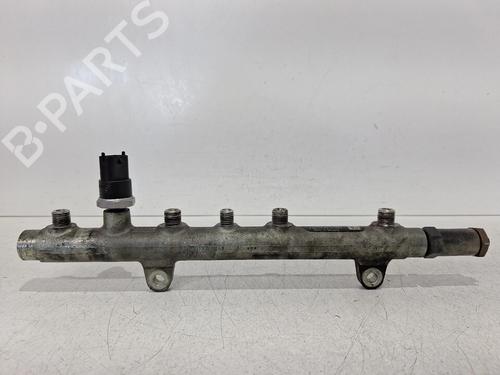injection-rail-renault-laguna-ii-bg01_-2001-2002-2003-2004-2005-2006-2007-31158906 main image
