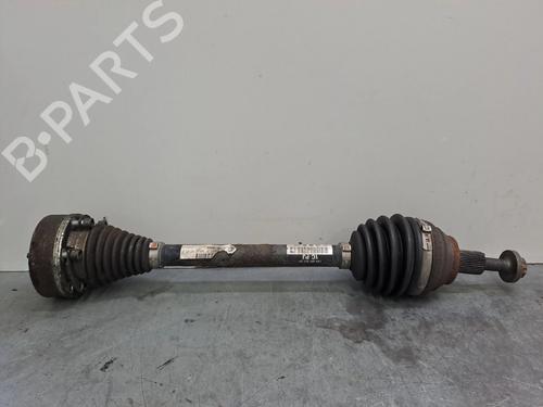 Drivaksel fortil venstre VW GOLF VI (5K1) 1.6 TDI (105 hp) 31160738