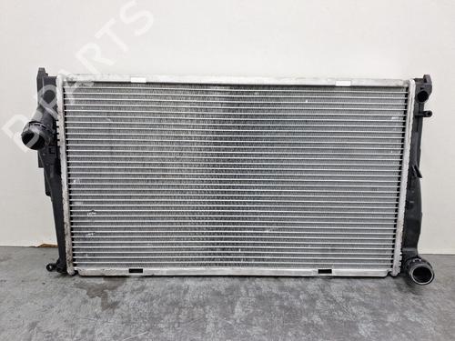 Used Water radiator Water radiator BMW 3 Touring (E91) 318 d (143 hp) 31263864 31263864