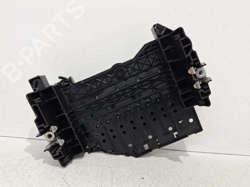 Used Fuse box VOLVO V40 Hatchback (525) D2 (120 hp) 31279655