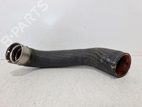 Tubo do intercooler VOLVO V40 Hatchback (525) D2 (120 hp) 31293656