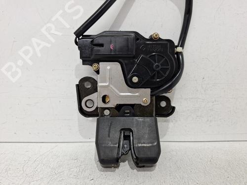 Bagklap lås TOYOTA AVENSIS Saloon (_T25_) [2003-2009]  31335455