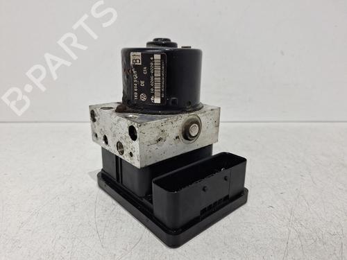 Used ABS pump VW GOLF V (1K1) [2003-2010]  31585671