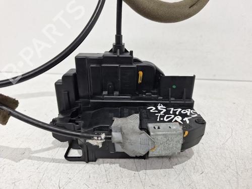 Fechadura trás direita NISSAN PULSAR Hatchback (C13) 1.2 DIG-T (115 hp) 31687923