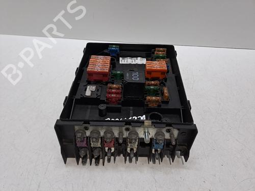 Used Fuse box VW GOLF V (1K1) 1.9 TDI 4motion (105 hp) 31687926