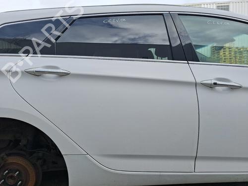Used Right rear door HYUNDAI i40 I CW (VF) 1.7 CRDi (116 hp) 31697062