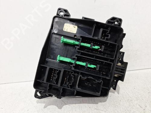 fuse-box-mazda-323-f-vi-hatchback-bj-1998-1999-2000-2001-2002-2003-2004-31834313 main image