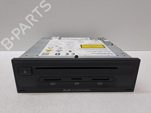 Used Radio AUDI A3 Sportback (8VA, 8VF) 1.0 TFSI (115 hp) 32070757