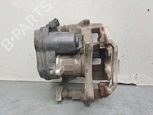 Brake master cylinder TOYOTA COROLLA Estate (_E21_) 1.8 Hybrid (ZWE211W) | BP32085108M77