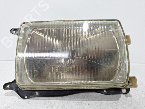 Phare droit VW PASSAT B2 (32B) 1.6 (75 hp) 32092661