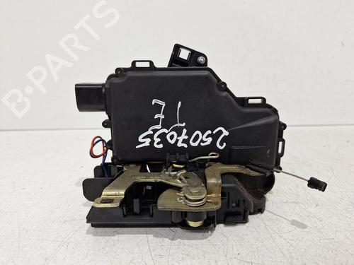 Serrure arrière gauche VW GOLF IV (1J1) 1.4 16V (75 hp) 32092669