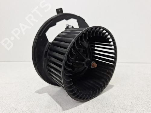 Moteur de chauffage VW GOLF VI (5K1) 2.0 TDI (110 hp) 32097088