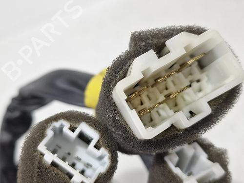 Ignition barrel HYUNDAI COUPE I (RD) 1.6 i 16V | BP32113623M48