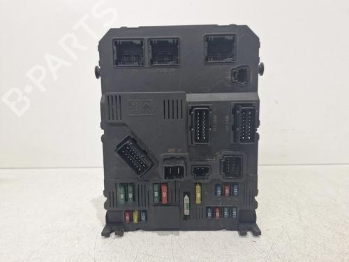 fuse-box-citroen-c3-pluriel-hb_-2003-32113624 main image
