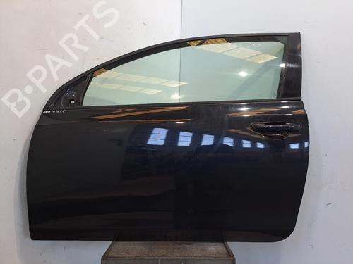 Used Left front door VW GOLF VI (5K1) 2.0 TDI (110 hp) 32137611