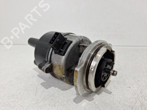 Used Ignition distributor OPEL CORSA A Hatchback (S83) 1.2 (F08, M08, F68, M68) (45 hp) 32167916