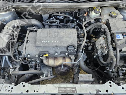 Motor OPEL ASTRA J (P10) 1.4 (68) (100 hp) 32274276