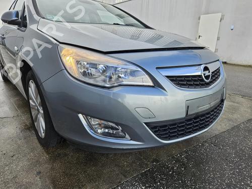 Front bumper OPEL ASTRA J (P10) 1.4 (68) | BP32274269C7
