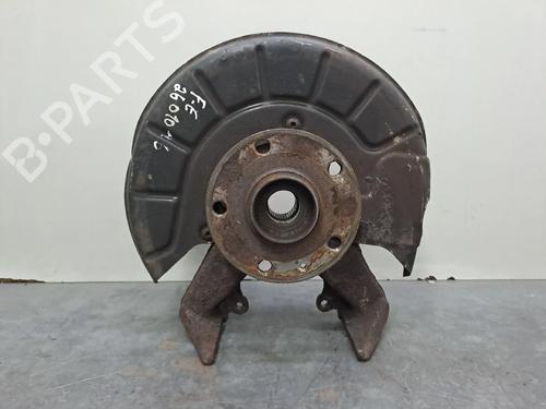 Used Left front steering knuckle VW GOLF VI (5K1) 2.0 TDI (110 hp) 32274287