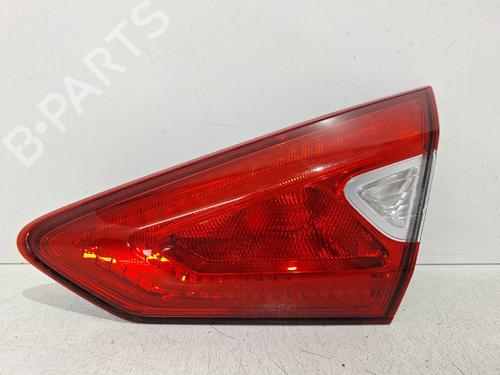 right-tailgate-light-nissan-pulsar-hatchback-c13-2014-30788872 main image
