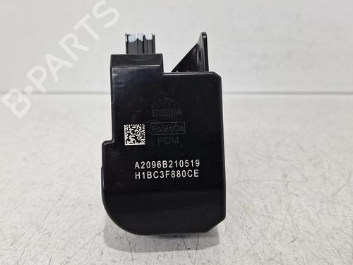 BP32364858O1 main image