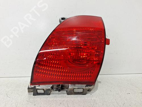 Used Rear fog light Rear fog light 32453977 32453977