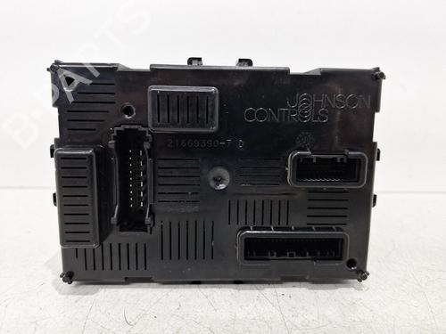 fuse-box-renault-clio-iii-hatchback-van-sb_-sr_-2005-32484554 main image