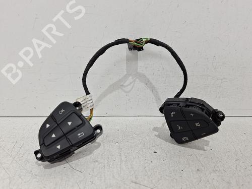Used Steering wheel controls Steering wheel controls MERCEDES-BENZ A-CLASS (W176) A 160 CDI / d (176.011) (90 hp) 32508917 32508917